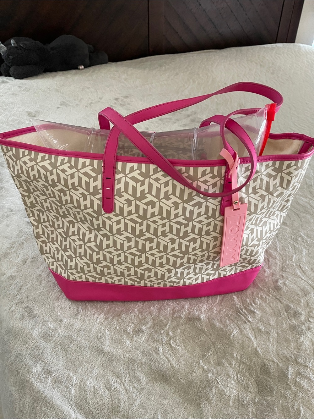NWOT Tommy Hilfiger Beige Monogram Tote with Pink Trim